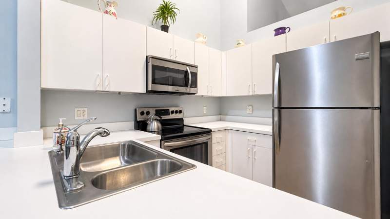 2 bedroom Single Family Residence at 322 NW Tuscany Court, Kings Isle Phase 1, Port St. Lucie — photo 3
