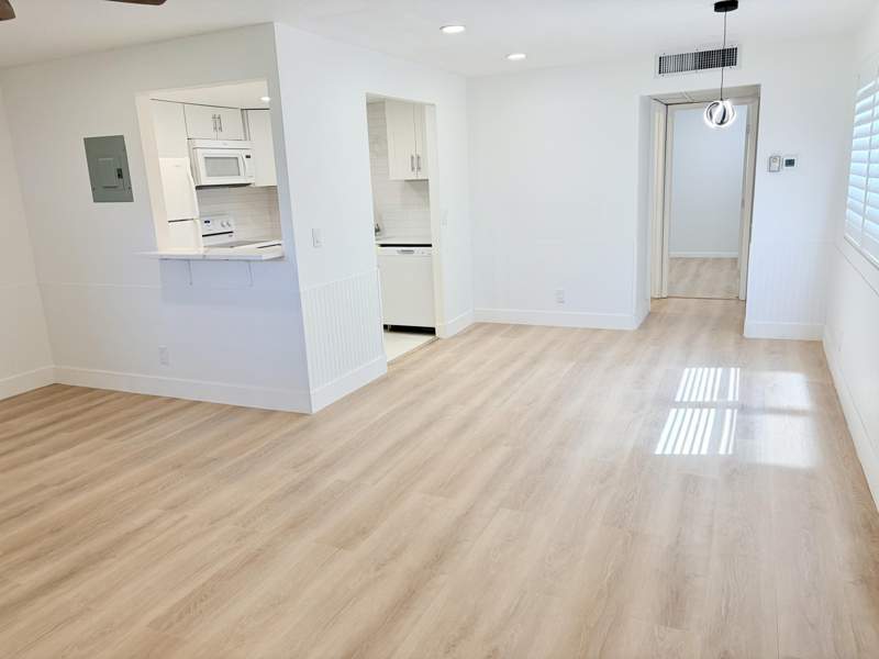 1 bedroom Condominium at 251 Flanders F, KINGS POINT, Delray Beach — photo 3
