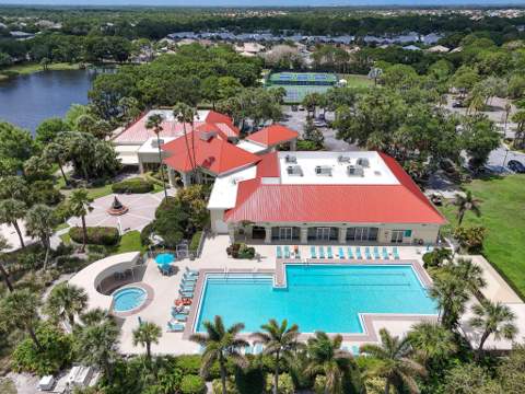 322 NW Tuscany Court, Port St. Lucie FL - photo 16 of 26