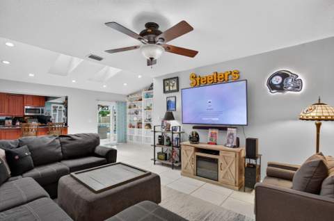8751 NW 19th Street, Coral Springs FL - photo 19 of 41