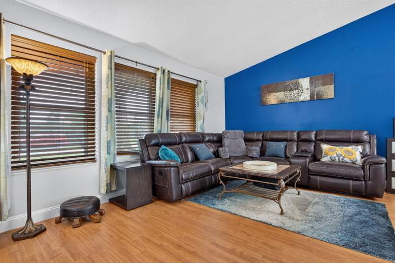 4 bedroom Single Family Residence at 8751 NW 19th Street, Ramblewood 76-49 B, Coral Springs — photo 4
