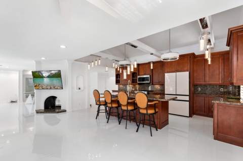 2557 SW 14th Court, Deerfield Beach FL - photo 8 of 28