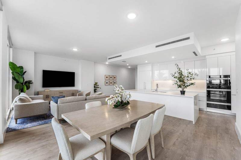 2 bedroom Condominium at 220 Lake Shore Drive #702, Nautilus 220 Condo, Lake Park — photo 3