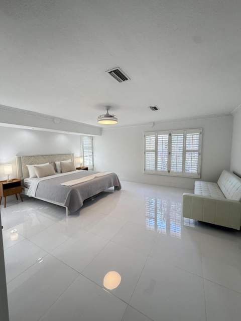 2557 SW 14th Court, Deerfield Beach FL - photo 12 of 28