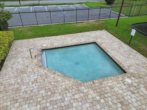 2062 SW 82nd Avenue, Davie FL - photo 21 of 23