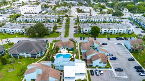 950 S Kanner Highway #Unit B31, Stuart FL - photo 11 of 32