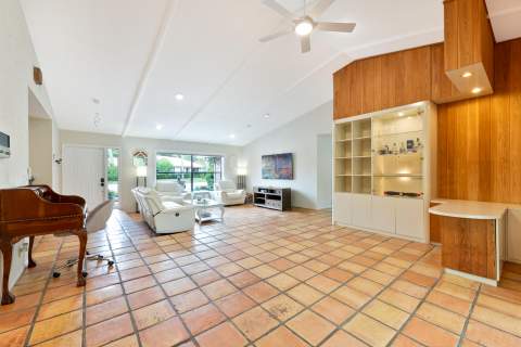 8501 NW 80 Street, Tamarac FL - photo 13 of 41