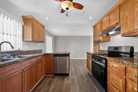 7823 NW 40th Street, Coral Springs FL - photo 8 of 36