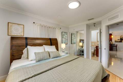 1313 SE 1st Way, Deerfield Beach FL - photo 16 of 36