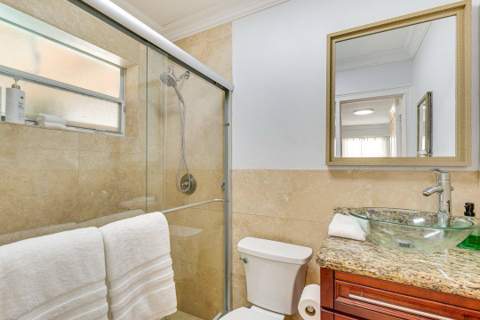 1313 SE 1st Way, Deerfield Beach FL - photo 18 of 36