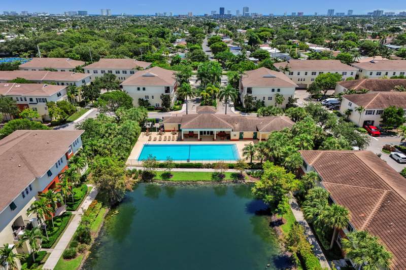 3 bedroom Townhouse at 612 SW 3rd Avenue, Orchid Grove Replat II, Pompano Beach — photo 5
