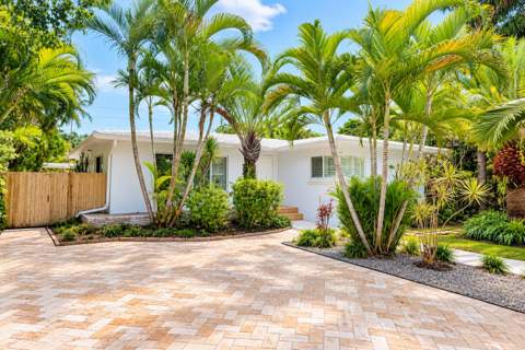 1016 Harrison Street, Hollywood FL - photo 9 of 37