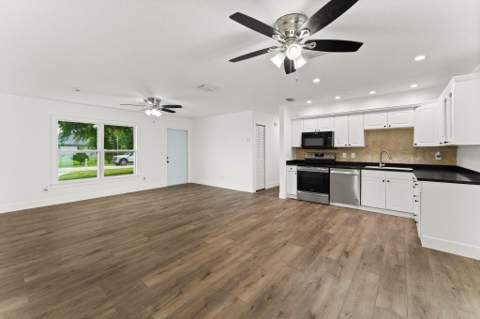 1575 SW Fresno Road, Port St. Lucie FL - photo 10 of 27