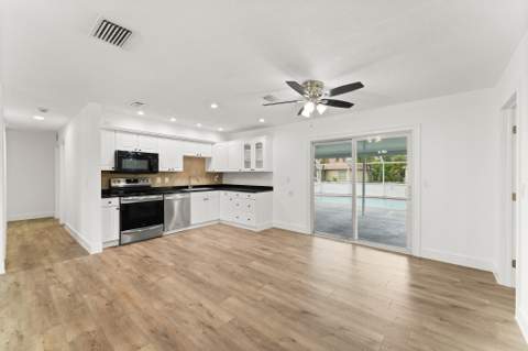 1575 SW Fresno Road, Port St. Lucie FL - photo 13 of 27