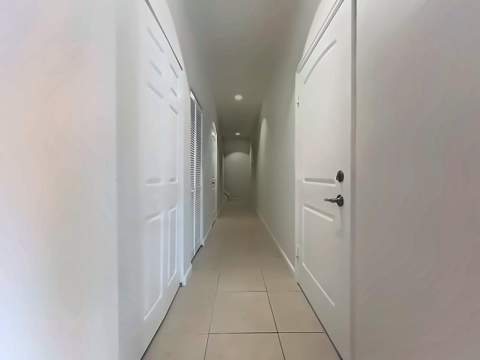 726 SW 1st Way, Pompano Beach FL - photo 13 of 58
