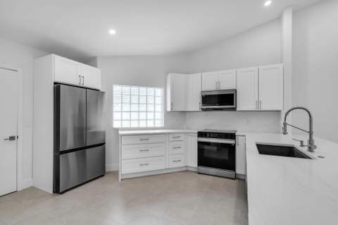 6171 Floral Lakes Drive, Delray Beach FL - photo 8 of 73