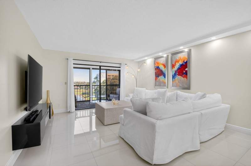 2 bedroom Condominium at 7310 Ashford Place #505, Huntington Lakes, Delray Beach — photo 5
