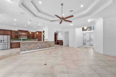 10582 Whitewind Circle, Boynton Beach FL - photo 6 of 76
