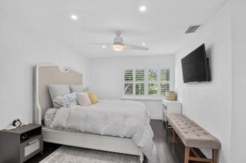 6388 Boca Circle, Boca Raton FL - photo 16 of 36