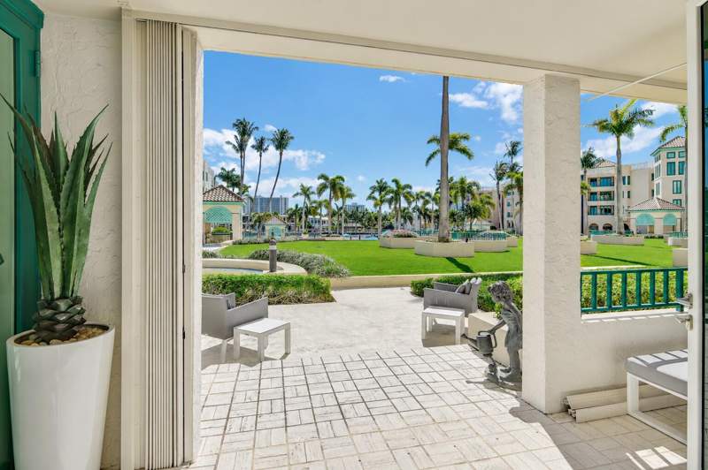 2 bedroom Condominium at 120 SE 5th Avenue #235, Mizner Court Condo, Boca Raton — photo 5