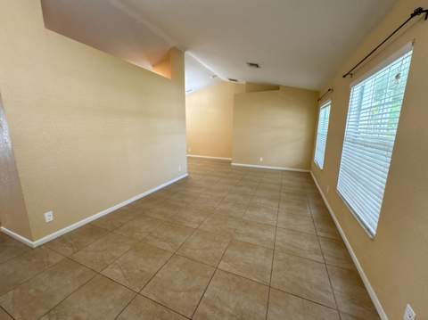 1773 SW Finch Lane, Port St. Lucie FL - photo 7 of 35