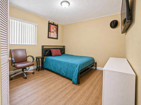 691 NW 20th Court, Pompano Beach FL - photo 20 of 38