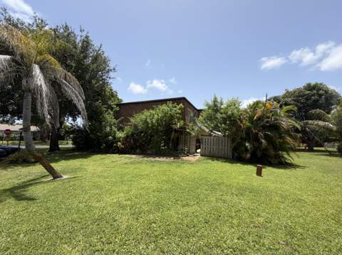 2623 SE 5th Circle, Boynton Beach FL - photo 7 of 37