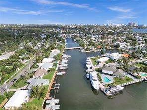 1050 SE 14th Place #15B, Fort Lauderdale FL - photo 18 of 23