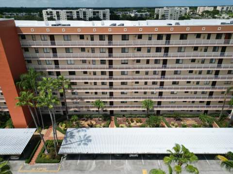 7370 S Oriole Boulevard #102, Delray Beach FL - photo 19 of 36