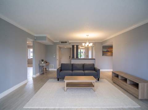 7370 S Oriole Boulevard #102, Delray Beach FL - photo 10 of 36
