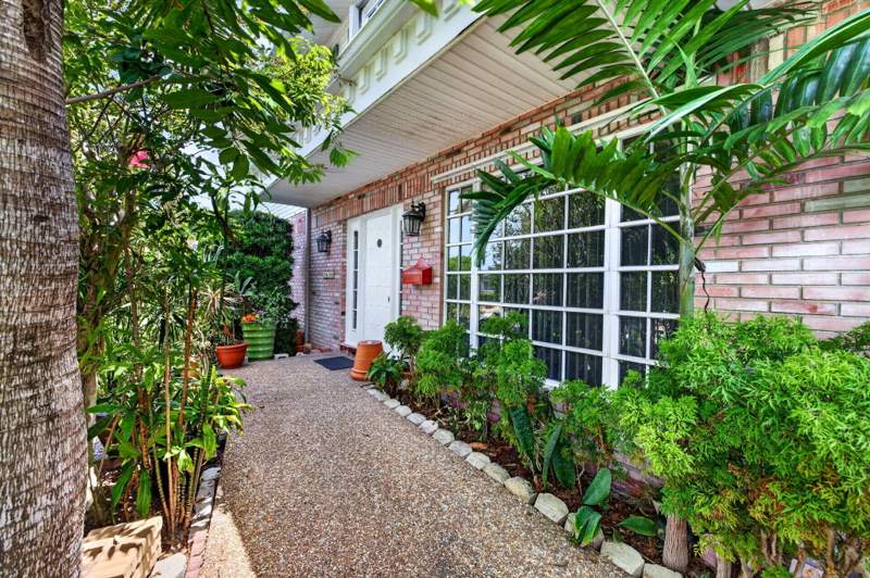 5 bedroom Single Family Residence at 1636 SE 14th Street, Lauderdale Harbors Section, Fort Lauderdale — photo 5