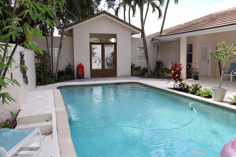 4 bedroom Single Family Residence at 5705 NW 100th Terrace, Westview Village, Coral Springs — photo 3