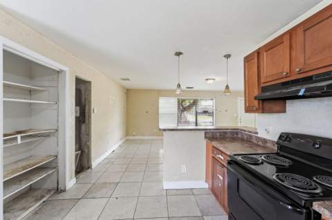 6516 SW 33rd Street, Miramar FL - photo 14 of 31