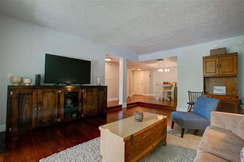 1 bedroom Condominium at 3740 Inverrary Drive #3I, International Village At, Lauderhill — photo 3