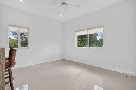7940 Exeter Circle #201, Tamarac FL - photo 14 of 34