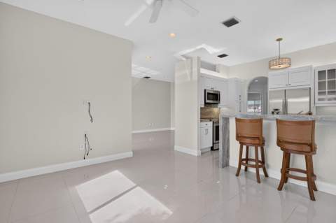 7940 Exeter Circle #201, Tamarac FL - photo 16 of 34