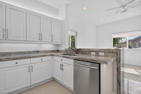 7940 Exeter Circle #201, Tamarac FL - photo 18 of 34