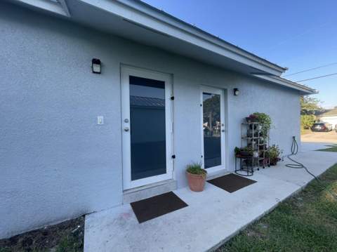 5913 Seagrape Drive, Fort Pierce FL - photo 7 of 27