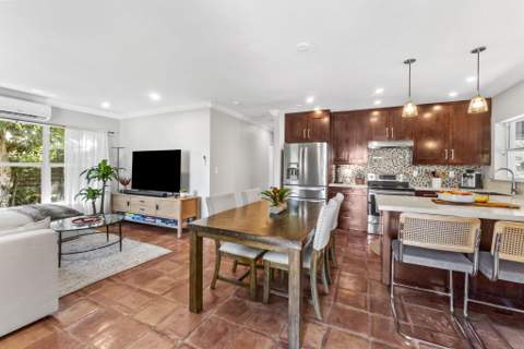 1627 NE 17th Avenue, Fort Lauderdale FL - photo 9 of 44