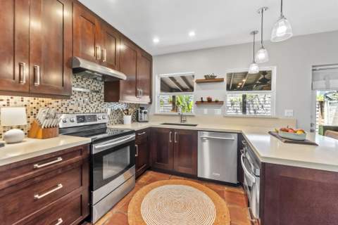 1627 NE 17th Avenue, Fort Lauderdale FL - photo 13 of 44