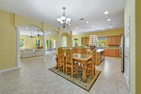 8073 S Indian River Drive, Fort Pierce FL - photo 24 of 58