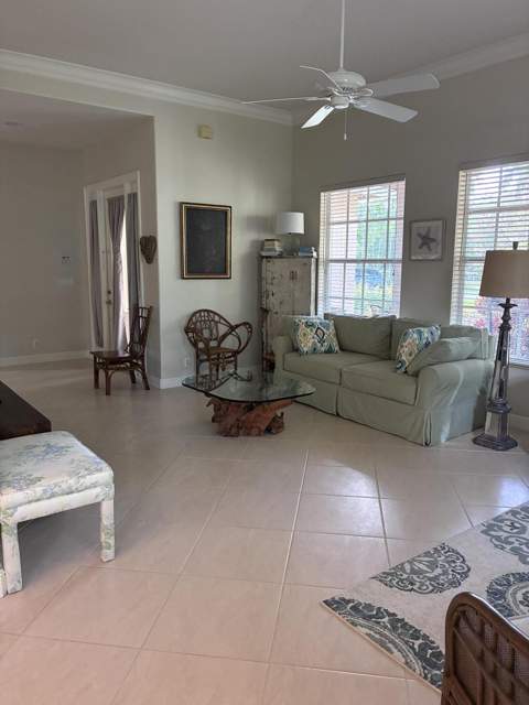 6937 Monmouth Road, West Palm Beach FL - photo 16 of 55