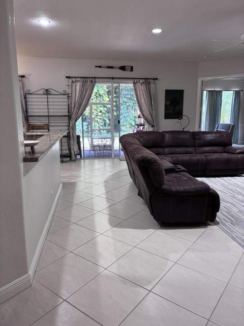 6937 Monmouth Road, West Palm Beach FL - photo 21 of 55
