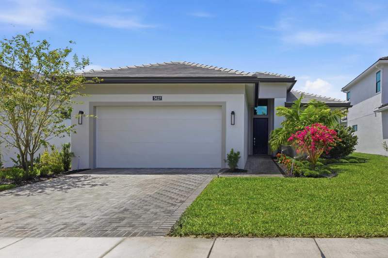 3 bedroom Single Family Residence at 5627 Saint Armands Way, Cresswind Palm Beach, Westlake — photo 2