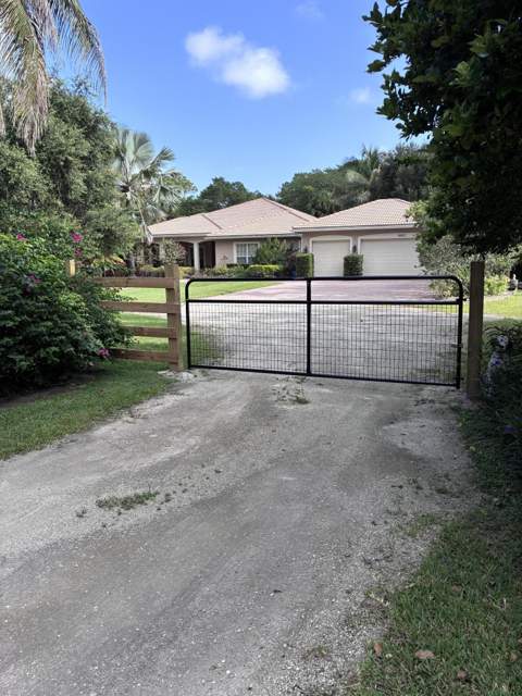 6937 Monmouth Road, West Palm Beach FL - photo 13 of 55
