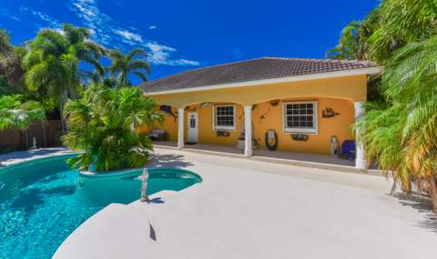 8053 S Indian River Drive, Fort Pierce FL - photo 11 of 48