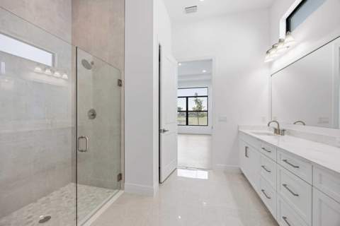 5627 Saint Armands Way, Westlake FL - photo 23 of 42