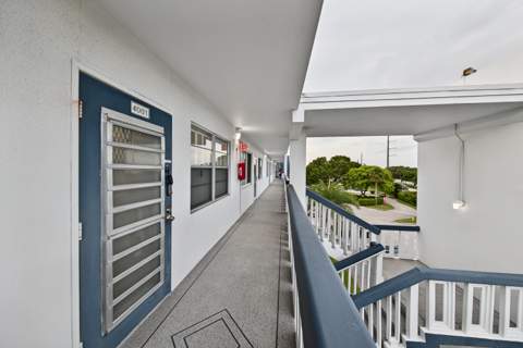 4001 Upminster J #4001, Deerfield Beach FL - photo 15 of 24