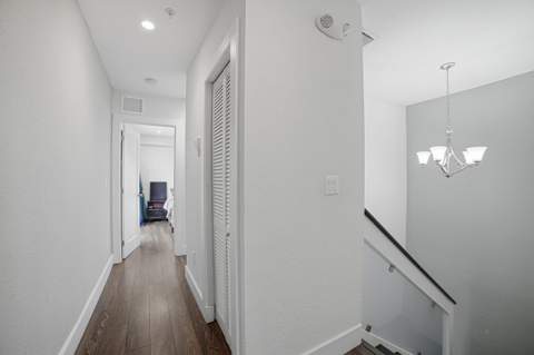 807 NW 1st Avenue, Fort Lauderdale FL - photo 21 of 38