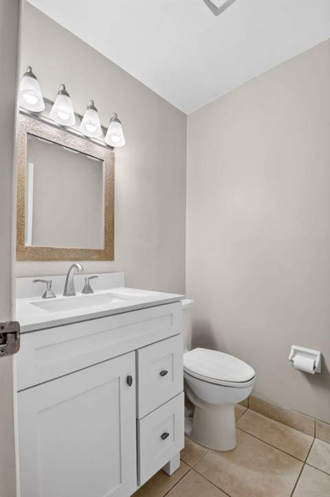 7205 W Oakridge Circle, Lake Worth FL - photo 15 of 36